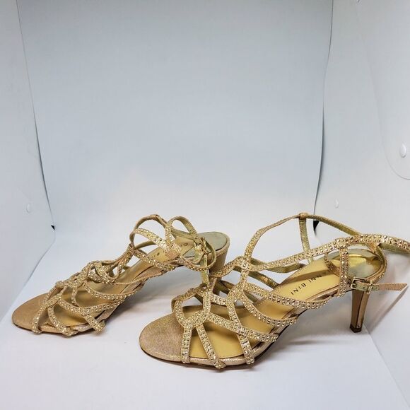 Gianni Bini Sparkly Gold Formal Heels (10) - Picture 3 of 6